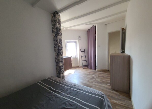 1 bedroom
