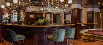 Quiet Hotel Comfort in the Forest Near Arnhem & Doorwerth Castle