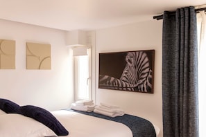 Apartment | 1 bedroom, bed sheets - Sublime Studio - 2P - Near Place de la Republique (Paris)