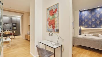 Apartment | 2 bedrooms, laptop workspace, iron/ironing board, bed sheets