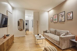 Apartment | Living area