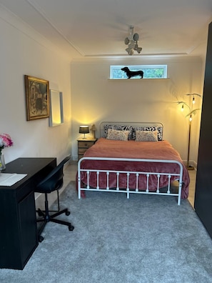 1 chambre, fer et planche à repasser, Wi-Fi