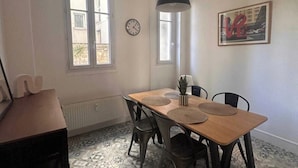 Unclassified image, 3 of 14, button - Beautiful Apt 3br/6p - Paris 17th/arc de Triomphe (Paris)