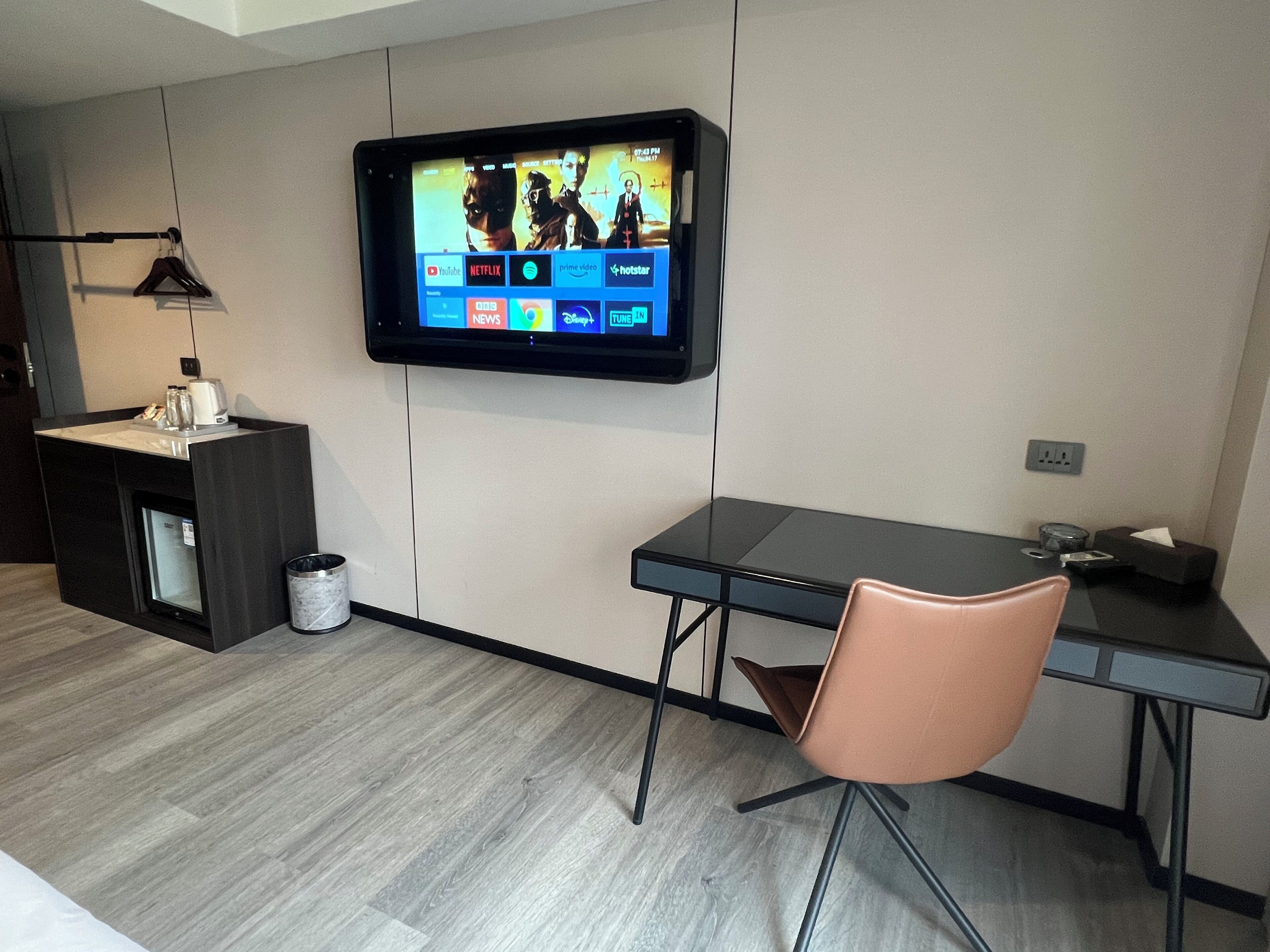 Deluxe Double or Twin Room | Desk, laptop workspace, free WiFi