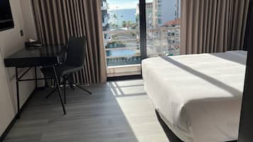 Superior Room | Desk, laptop workspace, free WiFi