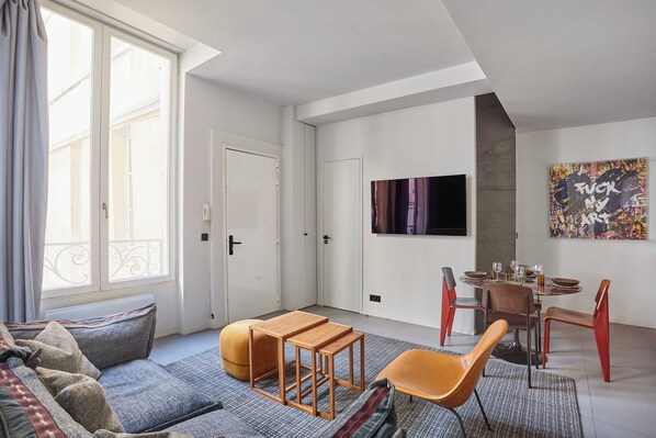Apartment | Living area
