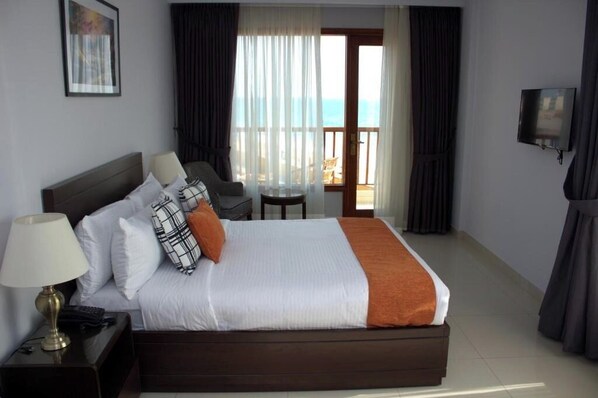 Deluxe Room, Beach View | Free WiFi