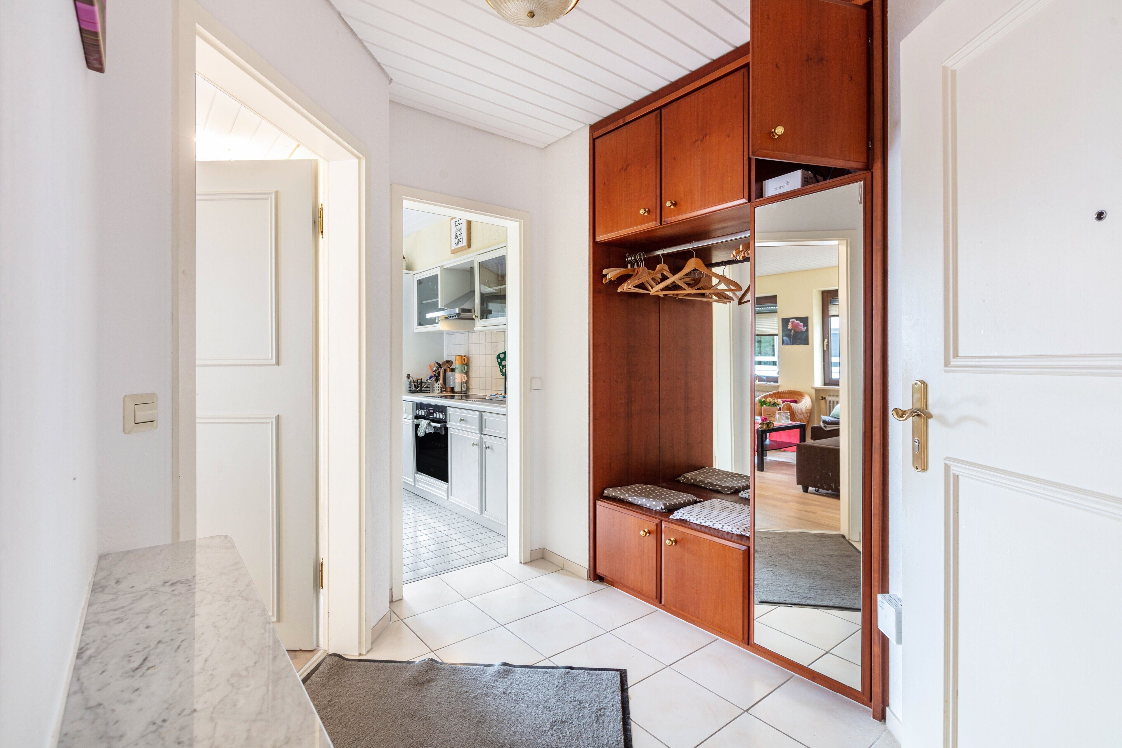 Kühlschrank, Ofen, Herdplatte, Geschirrspüler