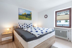 1 bedroom, WiFi, bed sheets - Apartment 'Blütenzauber' with Mountain View, Private Terrace and Wi-Fi (Todtnau)