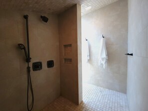 Shower, hair dryer, towels, soap - Private Oceanfront Retreat on Acadia’s Quiet Side, Harbor Views, True Maine (Gouldsboro)