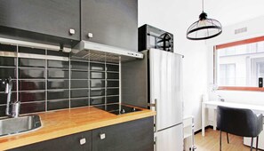Apartment | Private kitchen | Fridge, microwave, stovetop, dishwasher