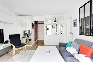 Apartment | Living area