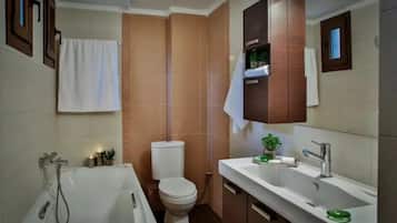 Luxury Villa, 4 Bedrooms | Bathroom