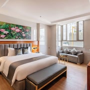 Le Saigon Grand Hotel