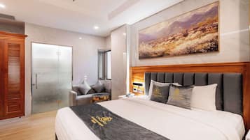 Habitación doble junior (EXECUTIVE KING (BATHTUB)) | Ropa de cama de alta calidad y minibar