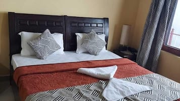 Chambre Deluxe, balcon, vue montagne