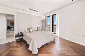 3 bedrooms, iron/ironing board, travel cot, WiFi