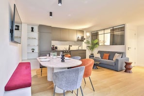 Apartment | Interior - Comfort & Design for 10p - 5min From the Marais ! (Paris)