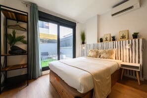 Fer et planche Ă repasser, Wi-Fi gratuit