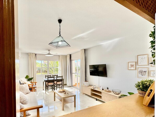 Leilighet | Oppholdsrom