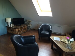 Apartment | Living room