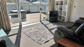 Smart TV, DVD player, books, video library