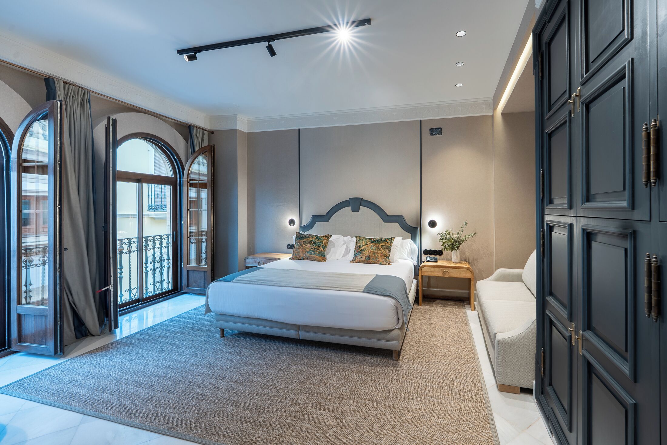 Junior Suite, Balcony, City View | Egyptian cotton sheets, premium bedding, down comforters