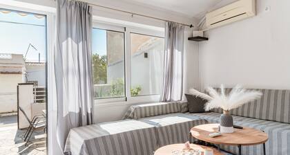 Country House 'Azure Nest' with Private Terrace, Wi-Fi, and Air Conditioning