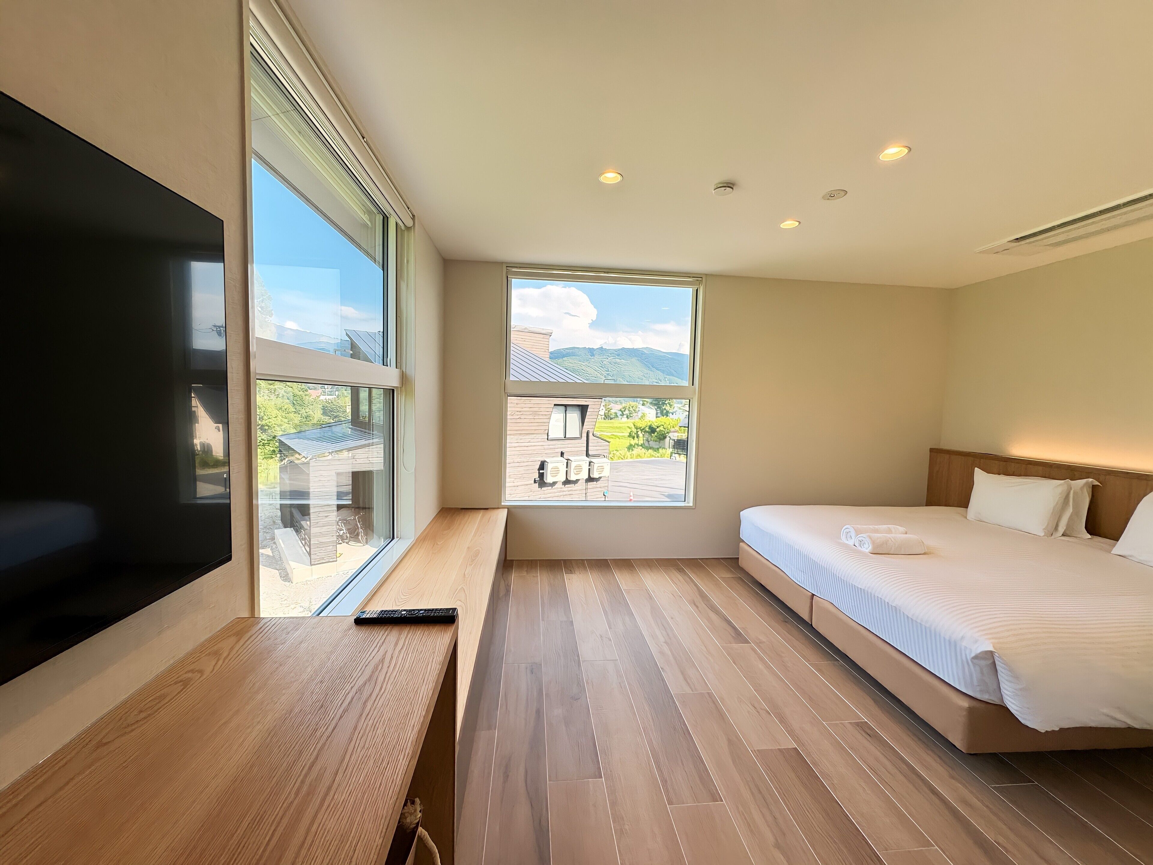 Luxury Chalet, Mountain View | Iron/ironing board, free WiFi