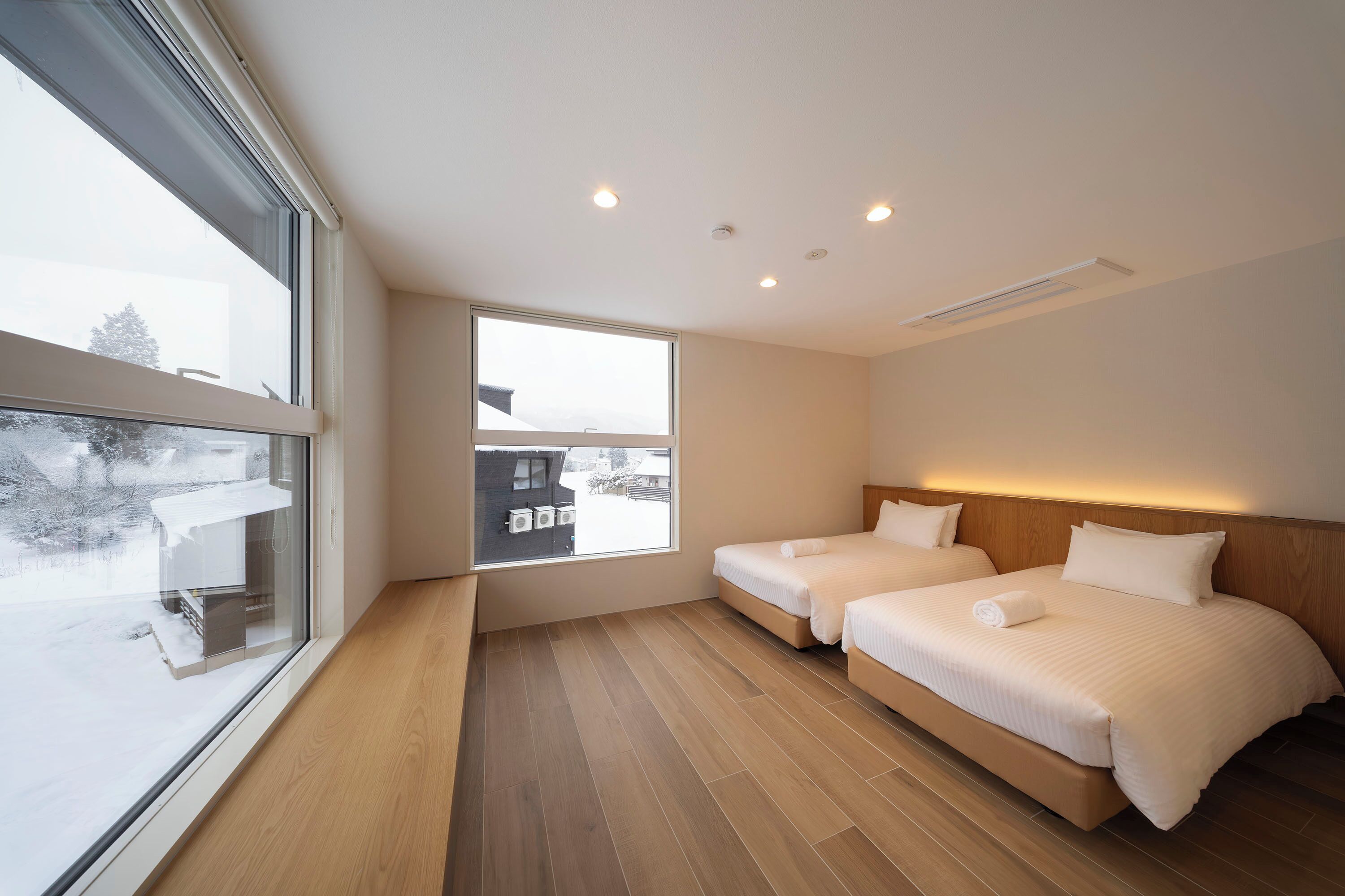 Luxury Chalet, Mountain View | Iron/ironing board, cribs/infant beds, free WiFi, bed sheets