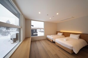 Luxury Chalet, Mountain View | Iron/ironing board, cribs/infant beds, free WiFi, bed sheets - Sakuraya (Hakuba)