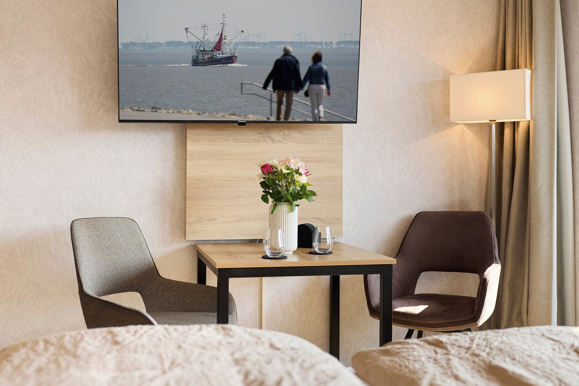 Escritorio y wifi gratis 