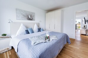 2 bedrooms, iron/ironing board, travel crib, free WiFi - Frische Brise - Infrared Sauna, Fireplace, Bathtub, Terrace, Garden (Olpenitz)
