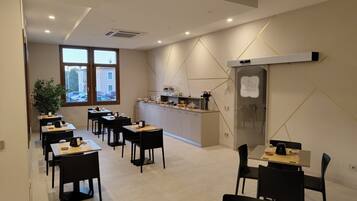 Bar (in der Unterkunft)