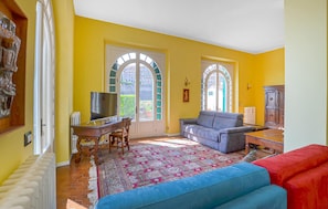 Smart TV, fireplace - Beautiful apartment in Anghiari with WiFi (Anghiari)