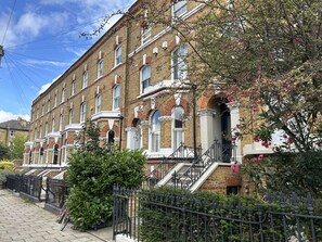 Exterior - The Climbing Rose, by Veeve (London)