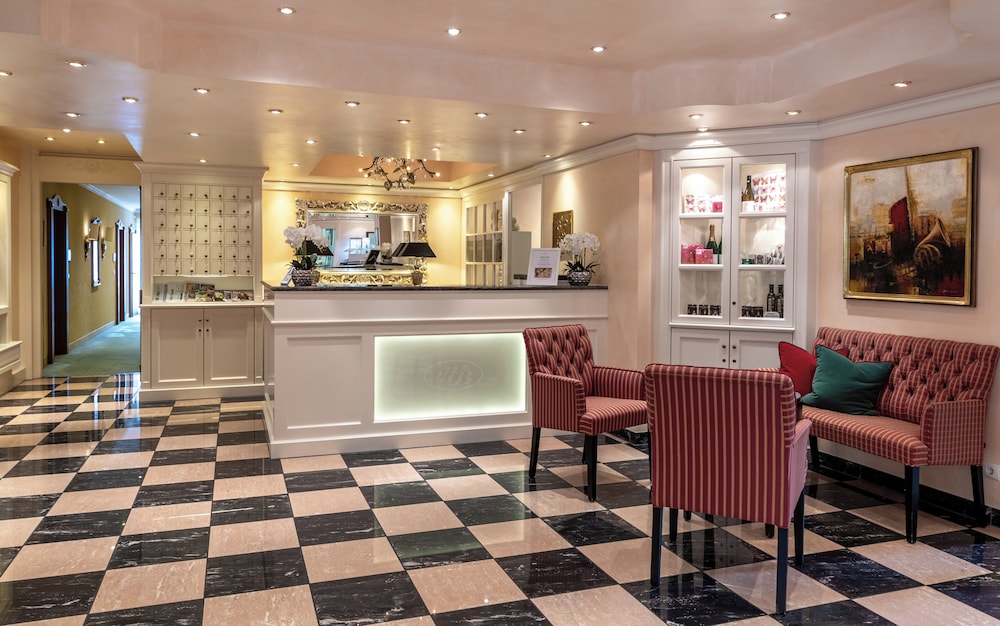 Hotel Schwarzmatt by null