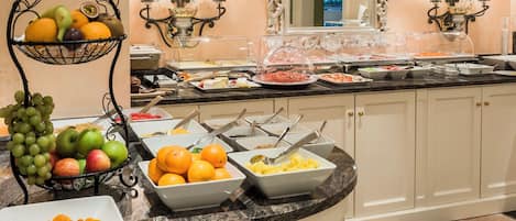 Desayuno continental incluido todos los días