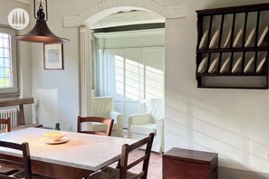 Dining - Romantic country house in villa with pool and Tuscan charm (Toscana)