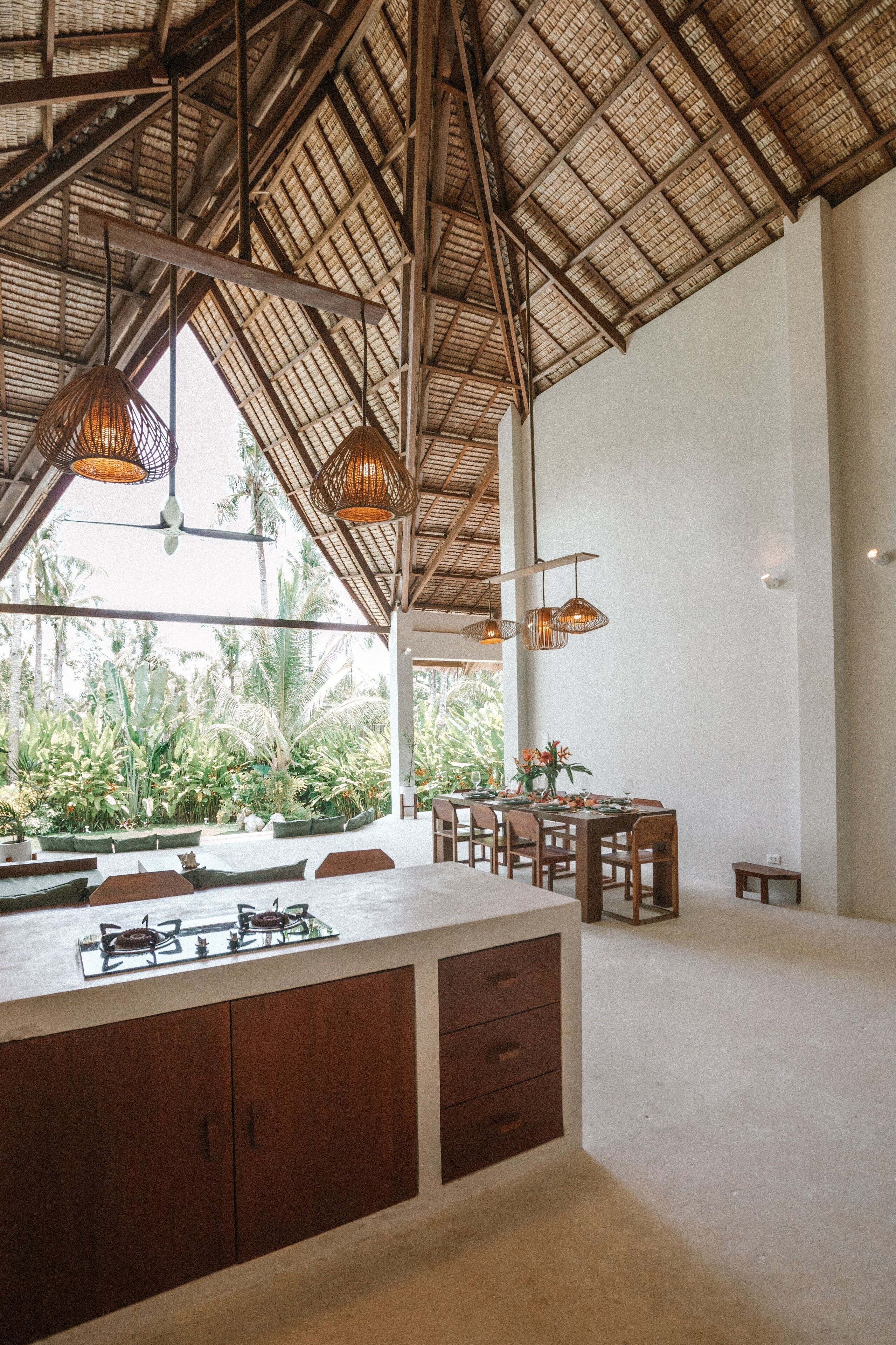 Rice cooker, highchair, paper towels, dining tables