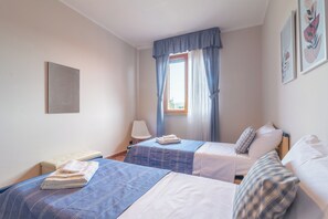 2 bedrooms, WiFi, bed sheets