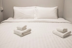 Standard Room | Blackout drapes, soundproofing, free WiFi