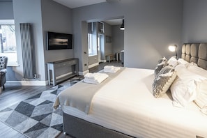 Apartment | Iron/ironing board, free WiFi