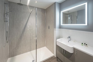 Apartment | Bathroom