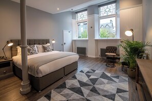 Tabla de planchar con plancha y wifi gratis 