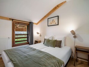 2 bedrooms, free WiFi