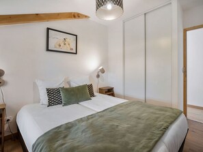 2 bedrooms, free WiFi