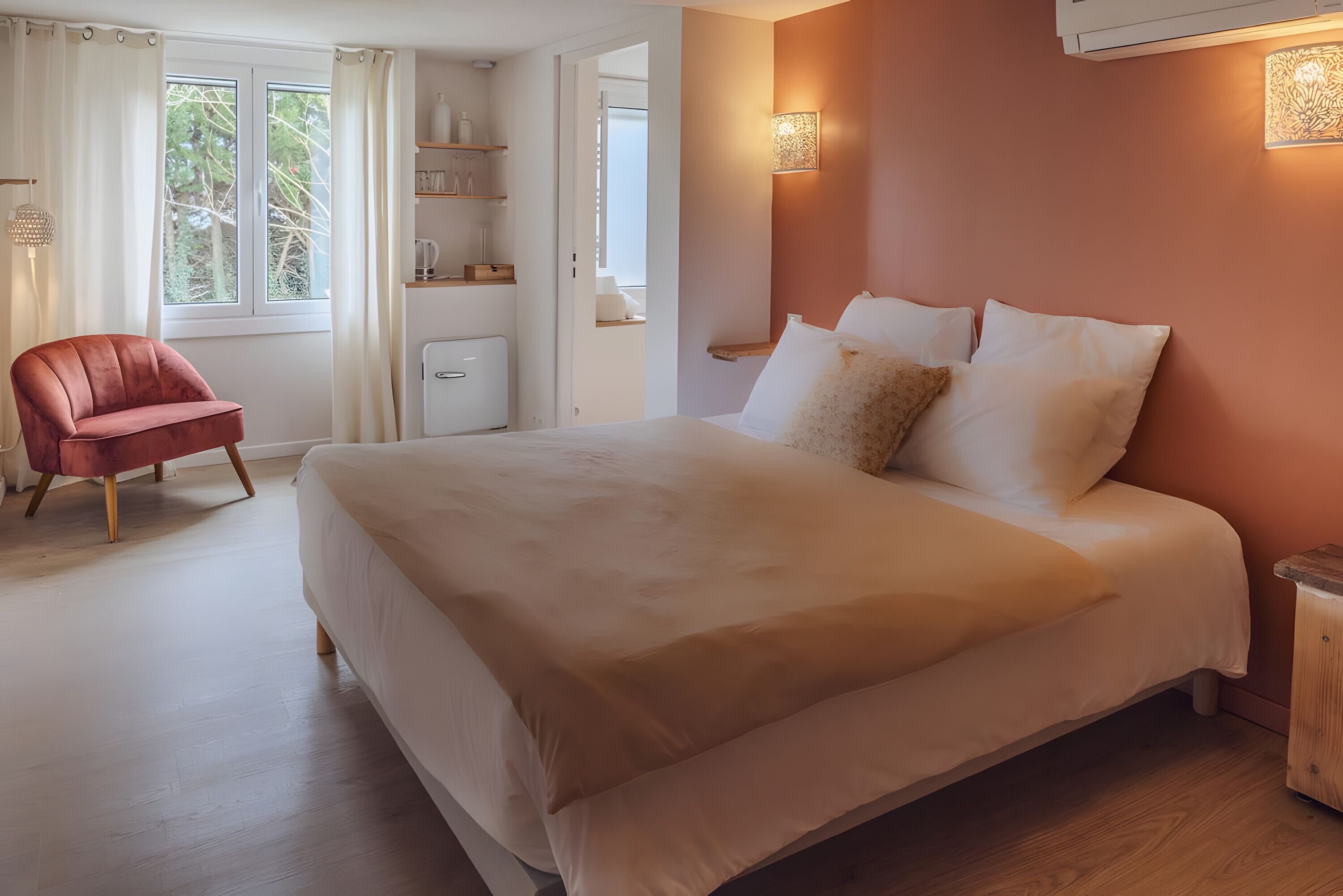 1 bedroom, WiFi, bed sheets