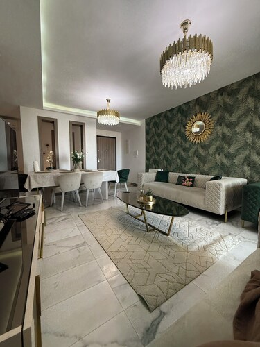 Comfort & tranquility with balcony and parking