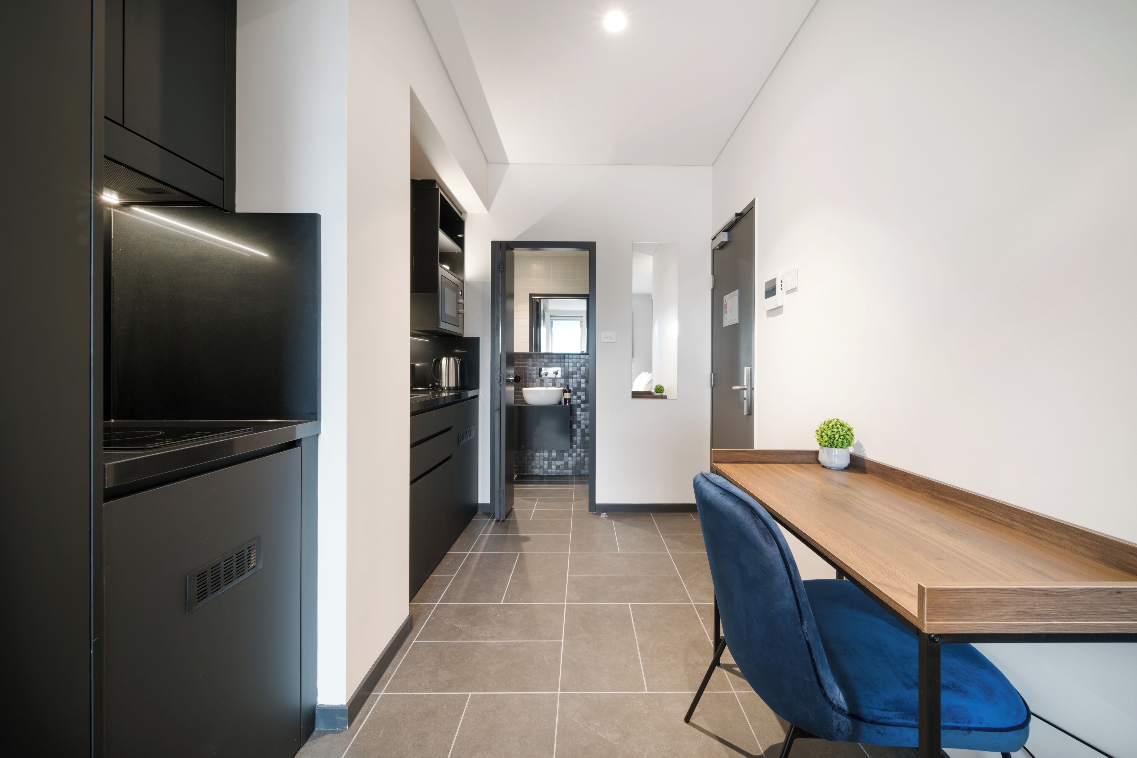 스튜디오 스위트, 시내 전망 | 고급 침구, 미니바, 객실 내 금고, 각각 다른 스타일의 인테리어